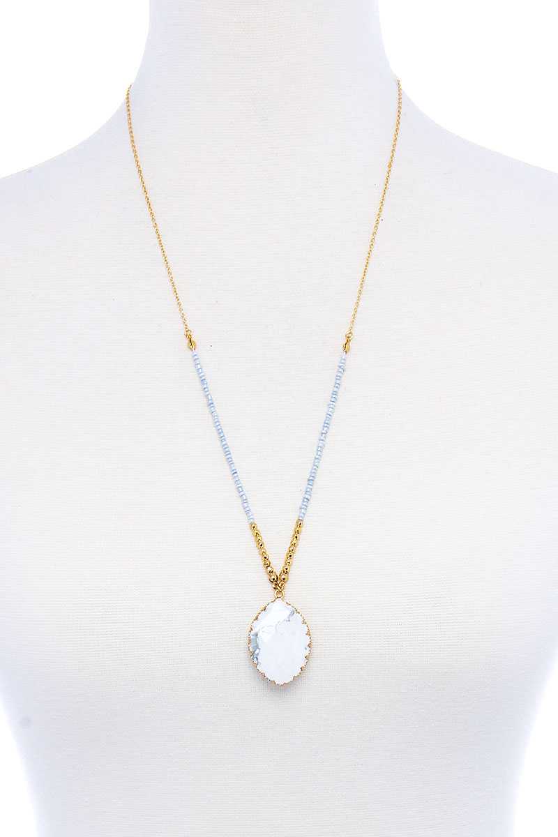 White necklace — Designer Fashion Beaded and Stone Pendant Necklace